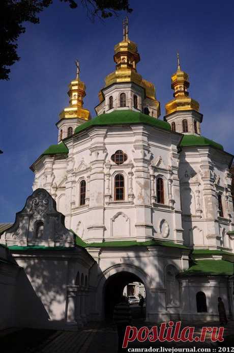 Интерьеры киевских церквей, часть 2. Лавра.