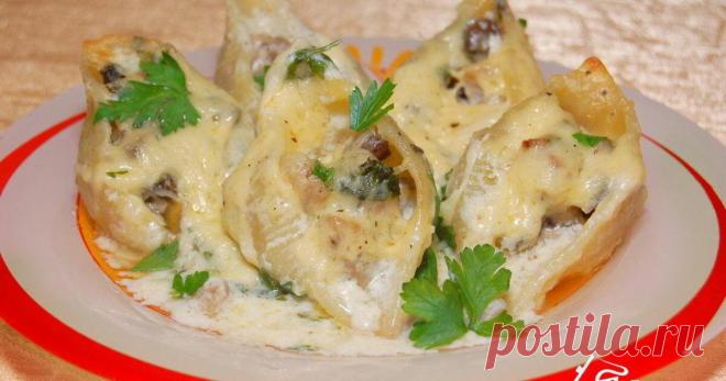 Ракушки фаршированные грибами
Хочу предложить интересный рецепт приготовления фаршированных ракушек в духовке под соусом. Макароны «Ракушки» можно купить в любом магазине. Наполнить их можно разными начинками: грибами, фаршем, колбасными изделиями и т.д. Я нафаршировала их шампиньонами, получилось очень вкусное и сытное блюдо. Прекрасно дополняет фаршированные ракушки домашний соус бешамель, он...
Читай дальше на сайте. Жми подробнее ➡
