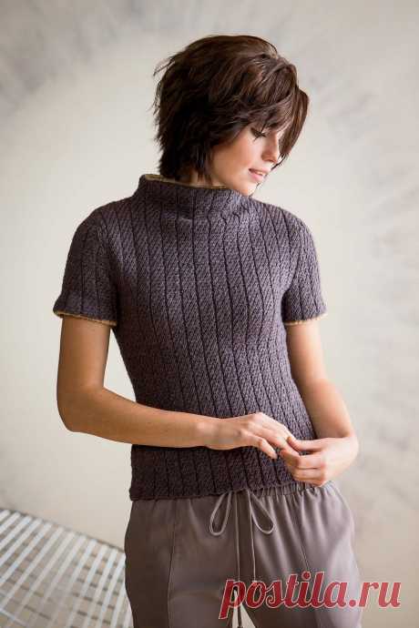 Топ Fitted Turtleneck