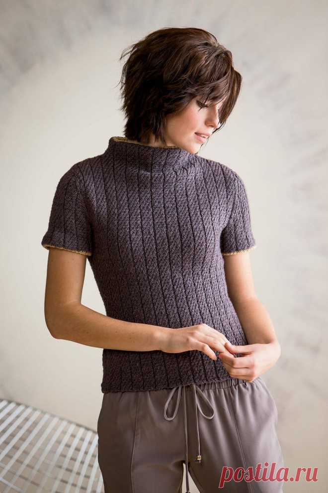 Топ Fitted Turtleneck