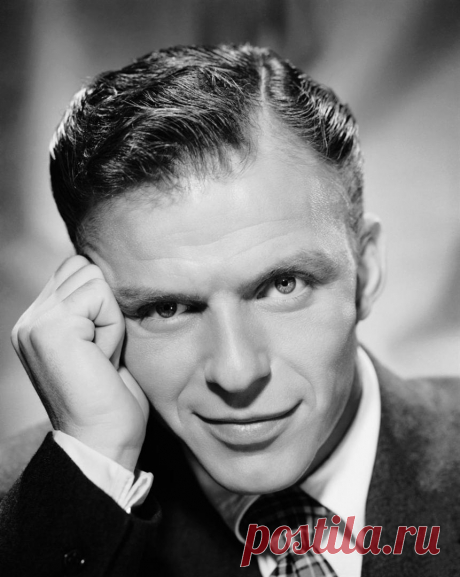Фрэнк Синатра (Frank Sinatra)
- 12 декабря, 1915 • 14 мая 1998