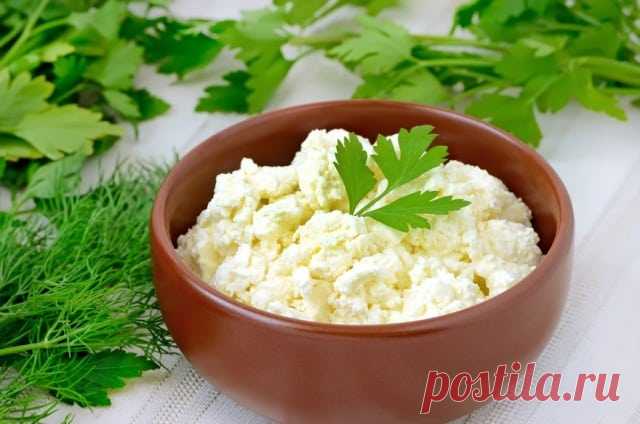 Идеальный Завтрак – Какие Продукты Нельзя Есть Натощак Традиционный завтрак русских состоит из хлеба и каши, французы предпочитают круассан и кофе с молоком, а вот англичане не ограничиваются одной лишь овсянкой, устраивая из завтрака настоящий пир. Правильно ли это, и каким должен быть идеальный завтрак? Американские ученые из университета Кентукки провели занятный эксперимент: одна группа участников мужского пола с утра ела стандартный тост с яичницей, а другая – обезжир...