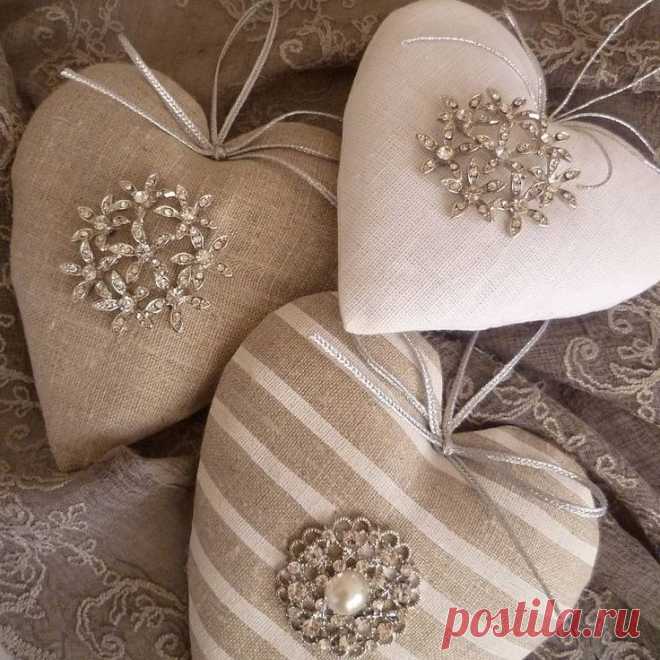 (399) Bellissimi cuori Shabby per decorare l'albero di Natale e non solo - Il blog italiano sullo Shabby Chic e non solo | Idee Natale | Клубника, Спальн…