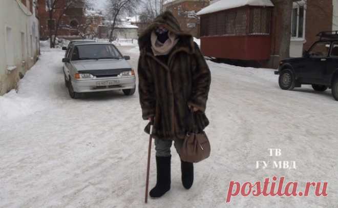 В Ревде полицейский переоделся в старушку (5 фото) | Чёрт побери