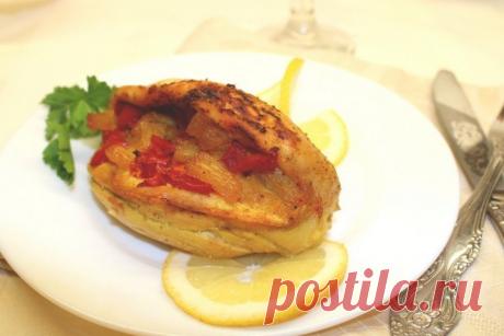 Куриные кармашки с ананасами