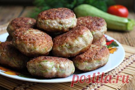 Сочные ленивые котлеты я научилась готовить у моей мамы. Много времени не трачу