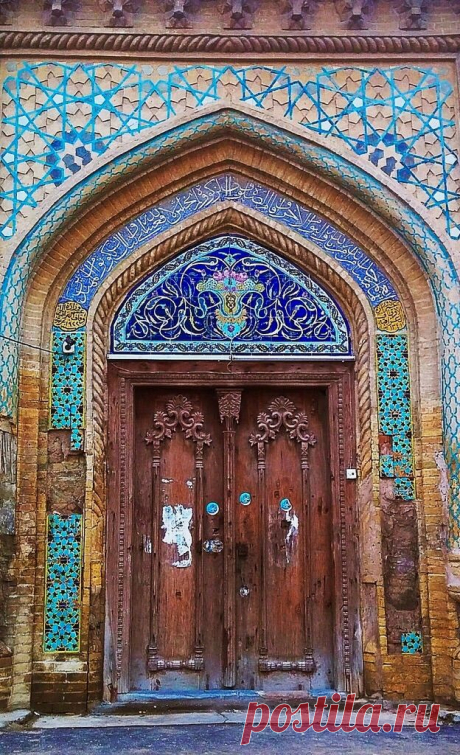 Al-Maqam Mosque - Basra, Iraq  |  Найдено на сайте flickr.com.