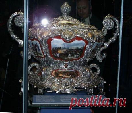 Супница Уланских лейб-гвардейцев (офиц / Историческая справка