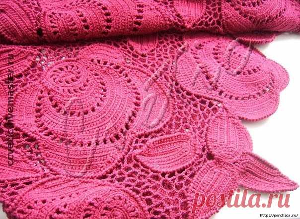 *РОЗЫ МАКИНТОША* - ПОДРОБНЫЙ МАСТЕР-КЛАСС 

Порядовое описание
1 ряд - 5 вп, 
2 ряд - 1 вп, 3 стбн, 
3 ряд - 1 вп, 5 сбн(прибавляем по 1 петле в начале и конце ряда)
4 ряд - 1 вп 5сбн
5 - 1 вп, 3 сбн (сокращаем петли в начале и конце ряда)
6 р - 4 вп, *ст1н вп* повторяем 15 раз, соединительный столбик с 3м вп в начале ряда.
7 р - 32 сбн
8 ряд - 1 вп, 8 сбн, 2 сбн в одну арочку предыдущего ряда, 1 сбн, 2 сбн в одну арочку предыдущего ряда, 12 сбн, 2 сбн в одну арочку предыд...