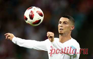 Роналду вошел в окончательный состав сборной Португалии на чемпионат Европы. Потугалец может принять участие в чемпионате Европы в шестой раз