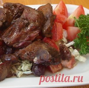 Горячий салат из куриной печени - кулинарный рецепт с пошаговыми инструкциями | Foodini