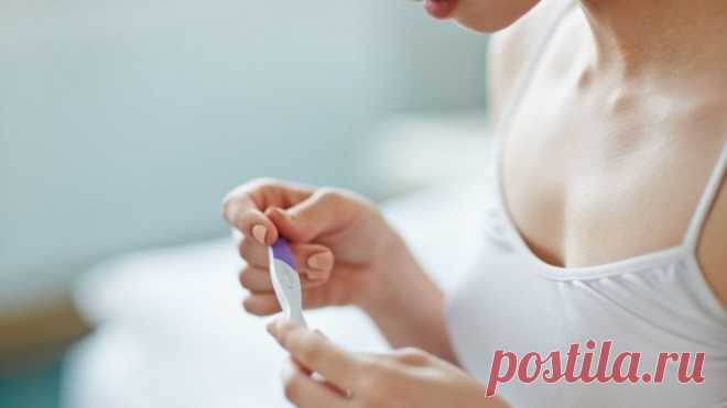 Дешевый тест на беременность: насколько точны полоски?
Врачи говорят, что даже если линия очень слабая, это положительный результат