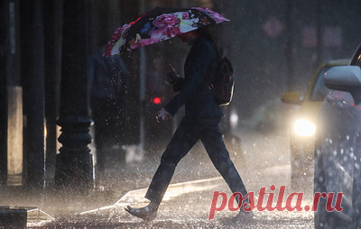 Синоптики предупредили о "библейском потопе" в Крыму и Тамани. По прогнозу центра "Фобос", в двух регионах выпадет до пяти месячных норм осадков за день