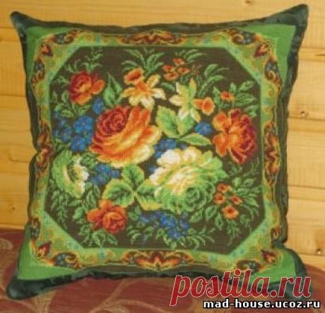 Вышитая наволочка