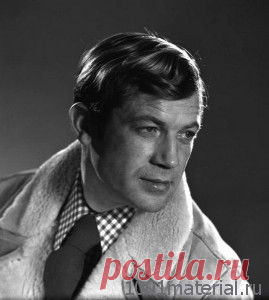 Геннадий Корольков  родился в страшный для страны 41-й год. В этот день, 3 июля, Сталин, наконец, впервые с начала Отечественной войны выступил с обращением к советскому народв 
1960 году решил отправиться в Москву, поступать в театральный ВУЗ.