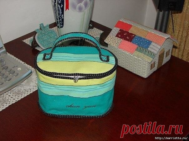 Шьем сумку для туалетных принадлежностей Шьем сумку для туалетных принадлежностейТакую сумку удобно брать с собой в дорогу.