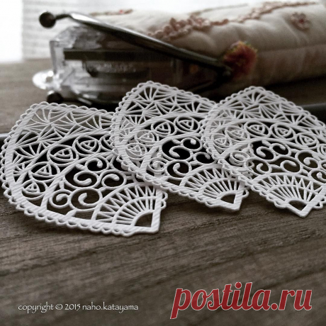 in progress.
#paperart #papercutart #papercutart #papercutter #papercutting #papercutartist #papersculpture #handcut #handcutting #artwork #intricate #interior #floral #floraldesign