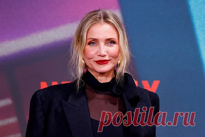 52-летнюю Кэмерон Диас не узнали на прогулке из-за отсутствия макияжа