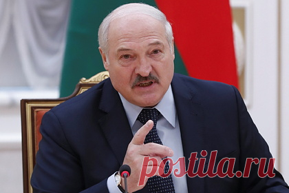 Лукашенко заявил о заинтересованности Польши в конфликте на границе. Президент Белоруссии Александр Лукашенко заявил о заинтересованности Польши в конфликте на границе. «Польше этот конфликт сегодня нужен. Внутренние проблемы, проблем с Европейским союзом больше чем достаточно — и начинается эта толчея и уже стрельба на государственной границе», — сказал он.