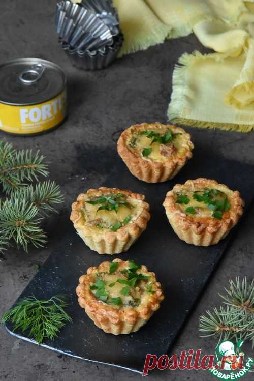 Мини пироги с тунцом и брокколи – кулинарный рецепт
