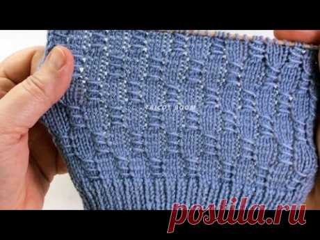 Шахматка с тремя накидами без схемы и описания, очень просто. Вязание спицами.