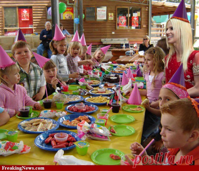 Как сервировать стол для детского праздника