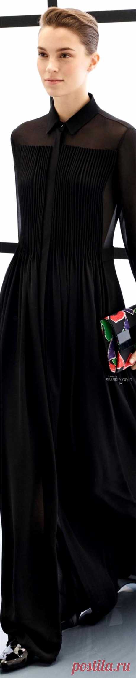 Giorgio Armani Pre-Fall 2017