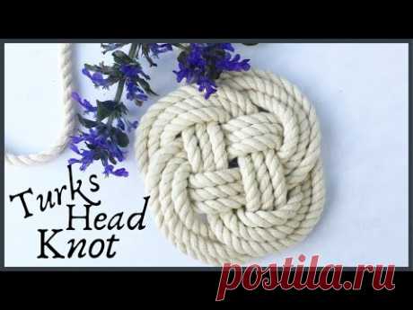 How To: Flat Turk's Head Knot - YouTube В этом видео я использовал трехслойную крученую хлопковую веревку диаметром 4,5 мм и примерно 10 футов веревки.