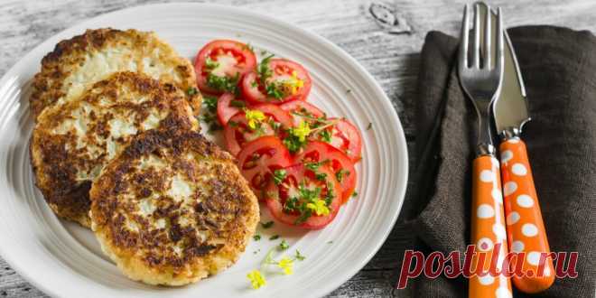 Котлеты из капусты с имбирём и чесноком: рецепт - Лайфхакер Вкусные постные котлеты из капусты с имбирём и чесноком легко приготовить на сковороде по этому простому пошаговому рецепту.