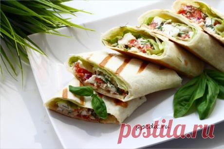 Тортилья с курицей и сыром