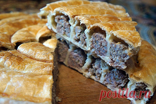 Мясной пирог «Спиральная галактика»