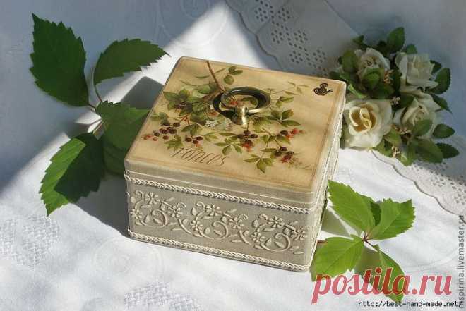 Мастера декупажа - Мария Спирина. Работы и мастер-класс по декупажу элегантного мини-комодика
