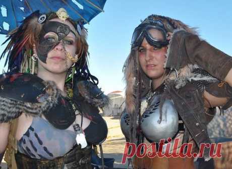 The Best of 2013 Cosplay in 100 Photos - New York - Slideshows