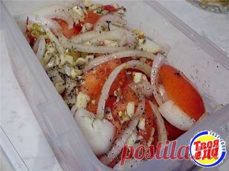 Вкусная маринованная закуска из овощей