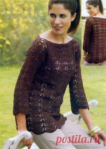 шоколадно-коричневый пуловер узором ракушки