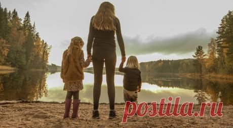 Почему мать относится к детям по-разному?