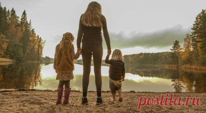 Почему мать относится к детям по-разному?