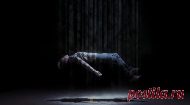 12 Странных Вещей Которые Происходят с Нами во Сне
Может показаться, что во время сна с нами не происходит ничего экстраординарного, максимум переворачиваемся и иногда видим сновидения, но на самом деле во сне с нами может происходить такое во что даже сложно поверить. Из этой статьи вы узнаете о 12 странных вещах, которые происходят с нами во сне. Номер 1 — Падение во сне. […]
Читай пост далее на сайте. Жми ⏫ссылку выше