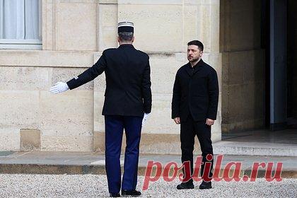 Зеленского сравнили с «гномом на каблуках»