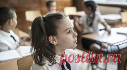 В России урок «Разговоры о важном» посвятили Дню защитника Отечества. Герой России капитан Андрей Соловьёв, участник спецоперации с 24 февраля 2022 года, принял участие в уроке «Разговоры о важном», посвящённом Дню защитника Отечества. Читать далее