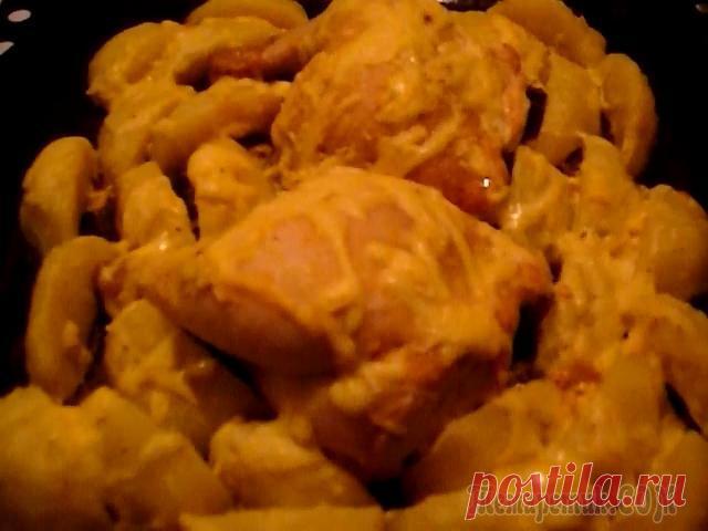 Курица в апельсиновая чесночной заливке .