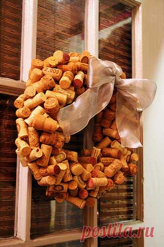Holiday DIY: Cork Wreath — stuff that bugs me
