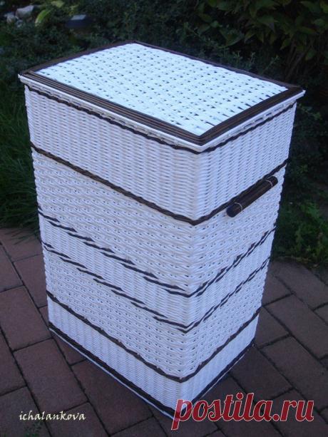 Koš na prádlo od Iva Chalánková - Bytové doplňky z papíru - Česká tvorba