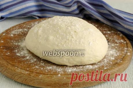 Тесто для пиццы  Универсальное тесто для пиццы 
Это универсальный рецепт теста для пиццы, который стабильно получается превосходно. Основа для пиццы из этого теста вкусная и легко формируется в тонкий слой, что порой так важно для истинной пиццы.  
Из указанных продуктов получается 600 г теста, для 3 пицц диаметром около 25 см. Соль использовала морскую с травами (в мельничке). Сахар добавляется самую малость, для лучшей реакции дрожжей. При взвешивании пользуюсь электронн...