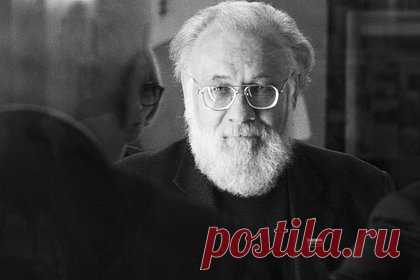 Умер бывший глава Центризбиркома Чуров. Умер экс-глава Центризбиркома (ЦИК) Владимир Чуров. Об этом сообщил депутат Госдумы Леонид Ивлев. Как стало известно, Чуров скончался 22 марта в Москве. Несколько дней назад бывший глава ЦИК перенес операцию после обширного инфаркта. 17 марта он отметил 70-летний юбилей. Чуров занимал пост главы ЦИК с 2007 по 2016 год.