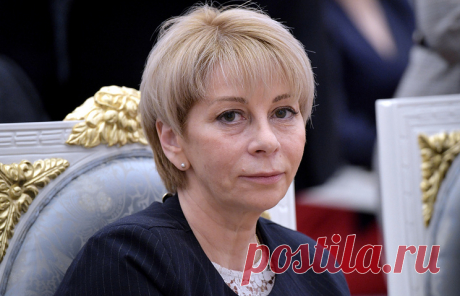 МОСКВА, 20 декабря. /Корр.ТАСС Екатерина Ефимова/ Директор Фонда &quot;Справедливая помощь&quot;, знаменитая Доктор Лиза считает, что на первом месте в вооруженных конфликтах стоят вопросы здоровья и безопасности детей, а противоборствующие стороны не должны препятствовать работе врачей и гуманитарных миссий. Об этом Елизавета Глинка сказала ТАСС в канун 45-летия международной организации &quot;Врачи без границ&quot;.  |  ТАСС: Общество - Доктор Лиза: прошу не убивать врачей