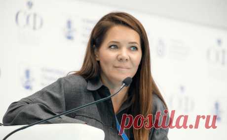 Ракова сообщила о старте проекта по использованию ИИ в работе лабораторий. На базе столичного диагностического центра лабораторных исследований (ДЦЛИ) начался пилотный проект по внедрению искусственного интеллекта в работу городской службы лабораторной диагностики, сообщила заммэра Москвы по вопросам социального развития Анастасия Ракова.