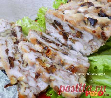 Ветчина куриная с черносливом и орехами