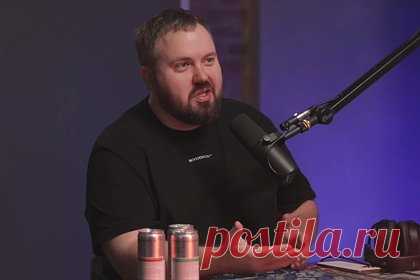 Популярный блогер назвал кринжем российское шоу 90-х с раздеванием