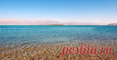 Израиль. Мёртвое море. Солёность 340–350 промилле.  /  Топ-10 российских аналогов иностранным красотам / Путешествия / Моя Планета